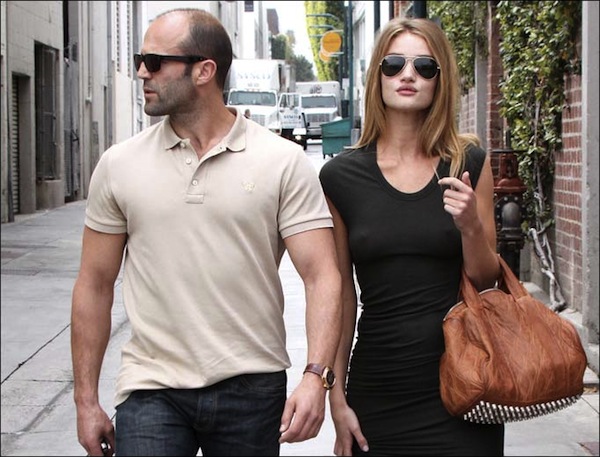 Rosie-Huntington-Whiteley-Jason-Statham-están-muy-buenos