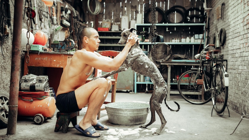 Black Dog (Guan Hu, 2024)